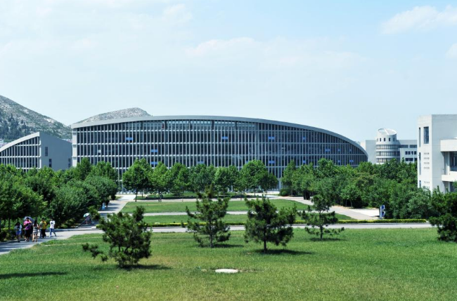 山东管理学院图书馆