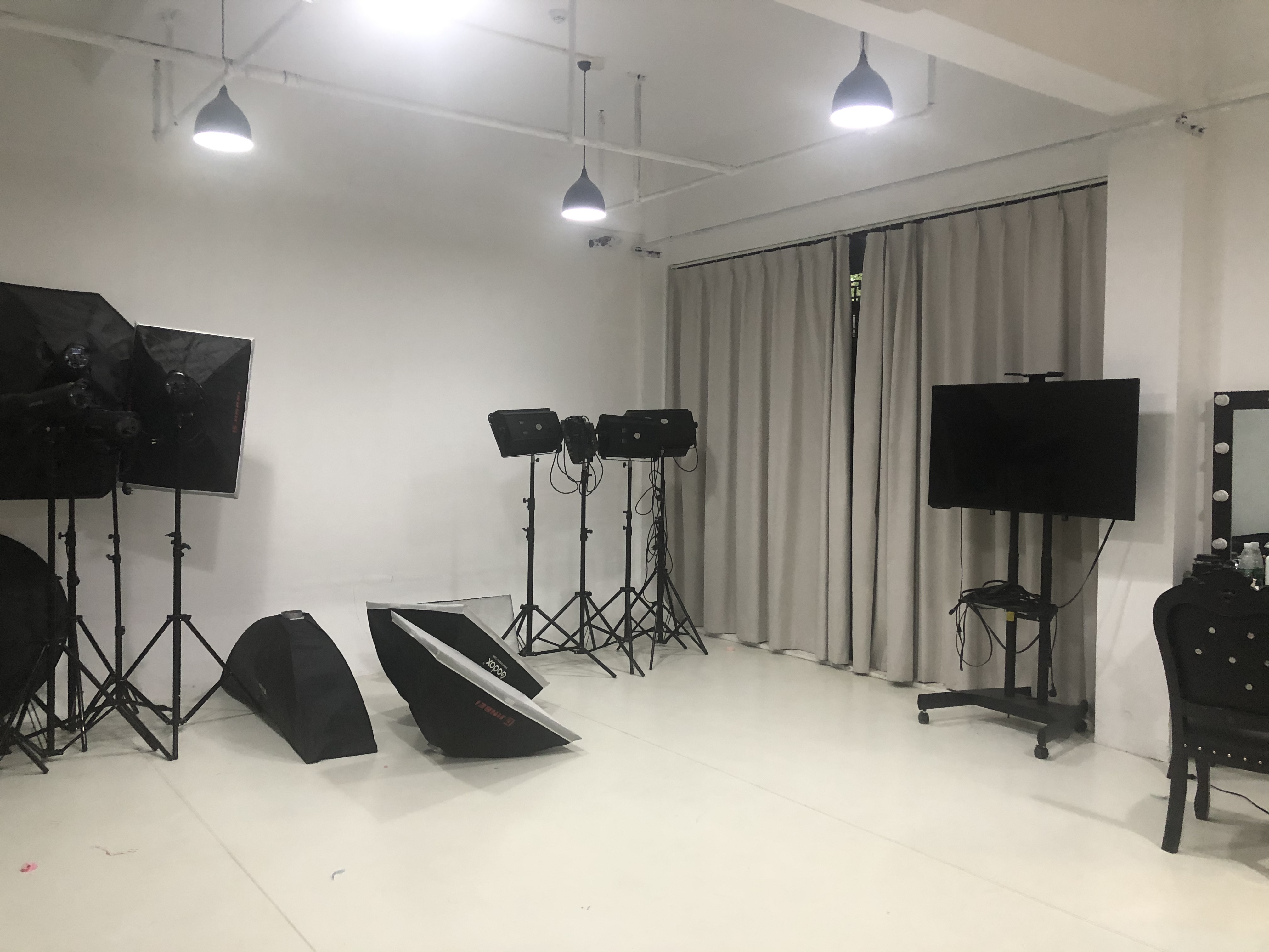 欢宜影视文化传媒(江苏)有限公司