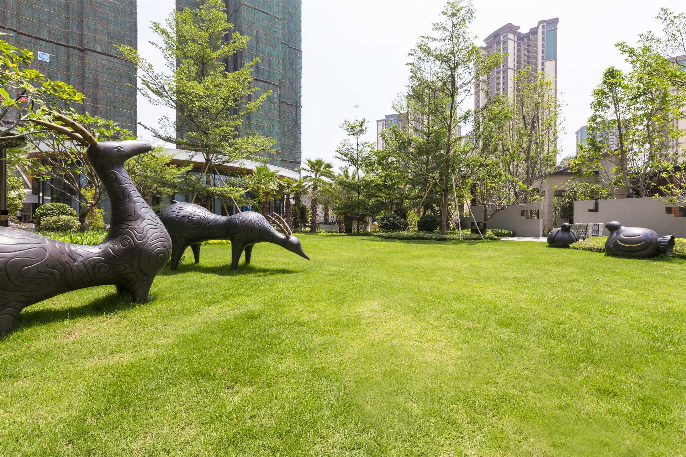 天銮为合景泰富公司的" 品牌线产品".