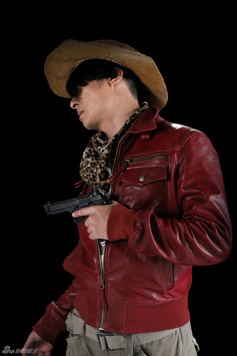 吴镇宇,1961年12月21日出生于 a target="_blank" href="/item/香港