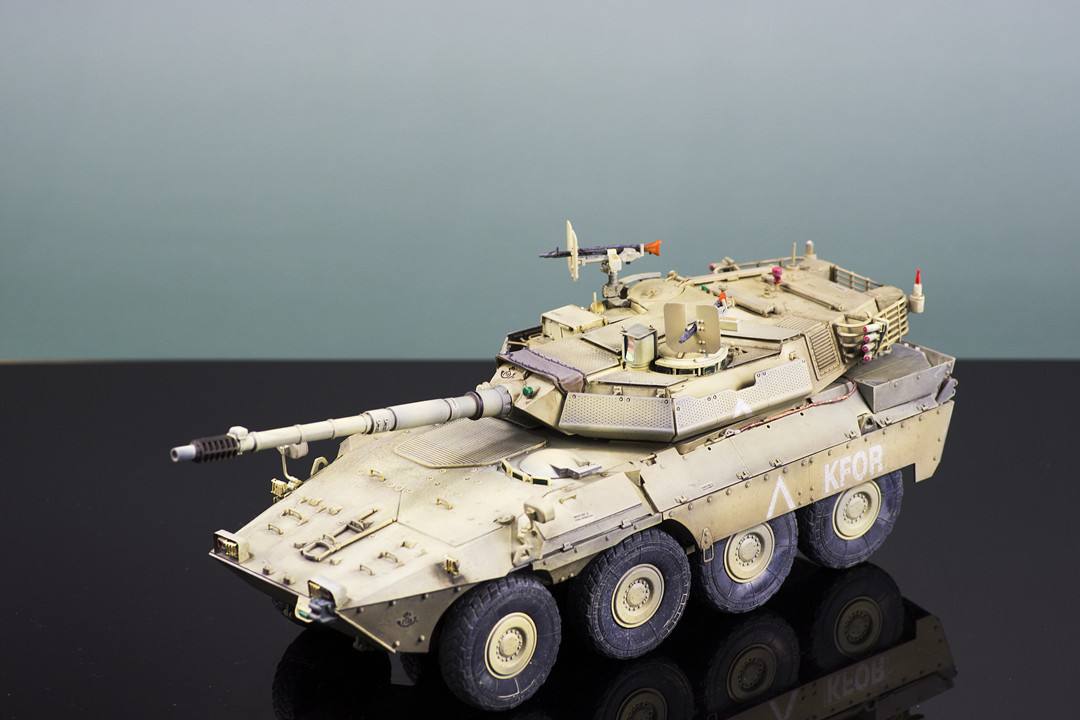 data-lemmaid="148336">意大利 /a>"半人马座"轮式 a target="_blank"