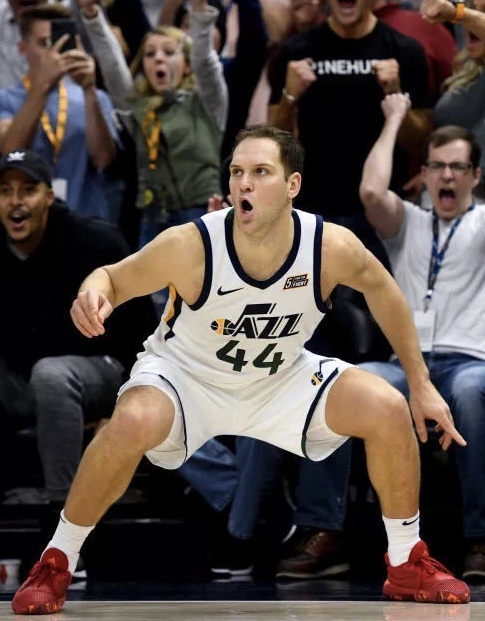  p>博扬·博格达诺维奇(bojan bogdanovic),1989年4月18日出生于 a