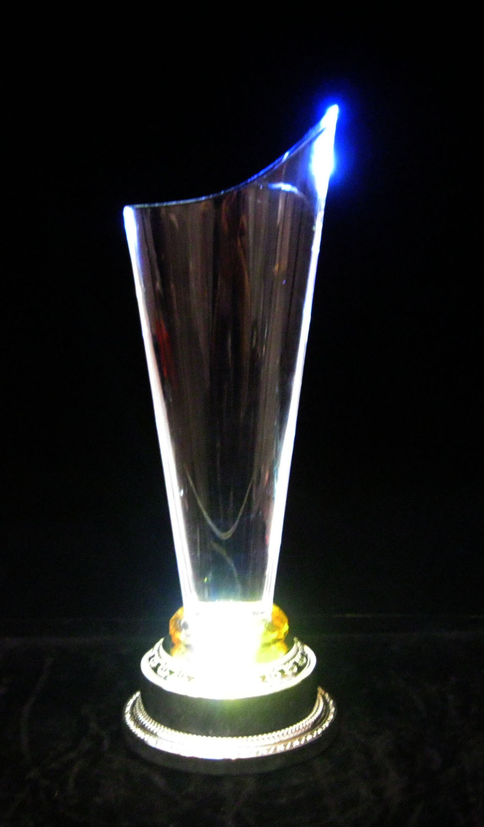 水晶奖杯