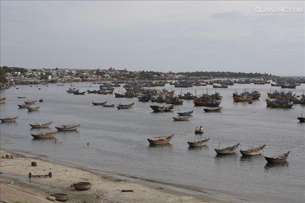  p>平顺省(越南语:t   nh bình thu   n/汉喃字:省平顺)是 a target=