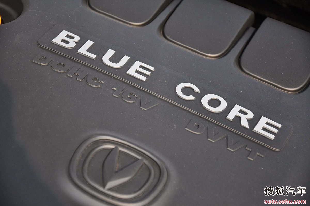  p>逸动(eado)是 a target="_blank" href="/item/长安汽车/1617266"