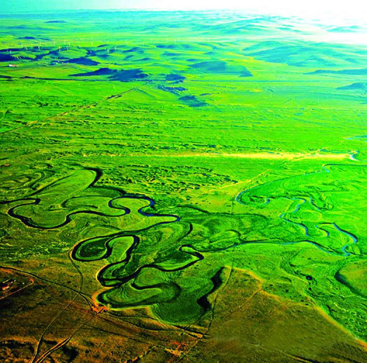  p>牛轭湖,在平原地区 a href="#" data-lemmaid="891329">流淌 /a>的