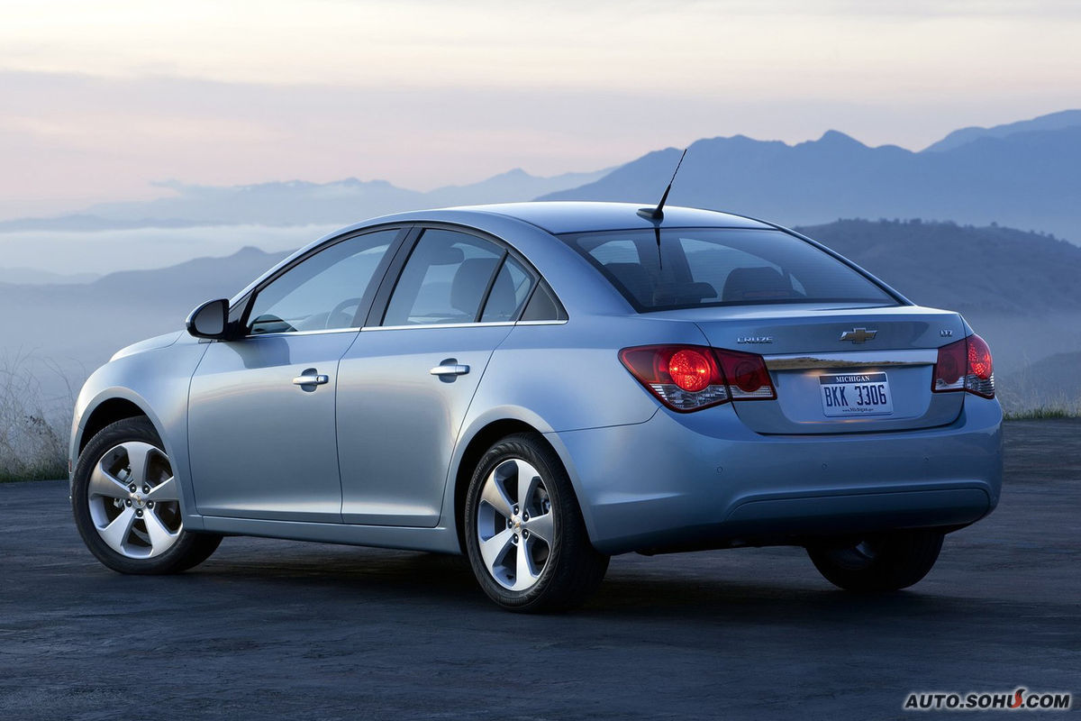 a>科鲁兹(cruze)是 a target="_blank" href="/item/通用汽车/640426"