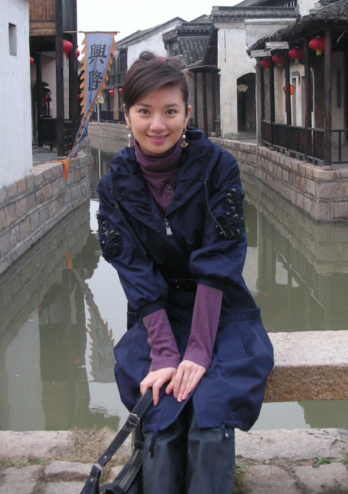  p>苑冉,1979年3月19日出生于黑龙江省哈尔滨市,毕业于中央戏剧学院