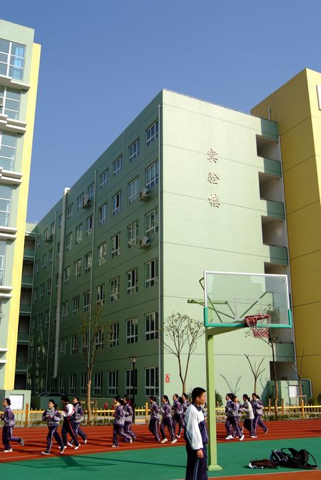 温州鹿城实验中学