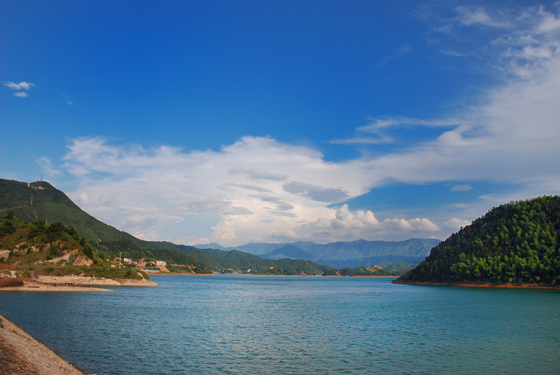 data-lemmaid="3048288">天堂水库 /a>,位于湖北省黄冈市罗田县 a