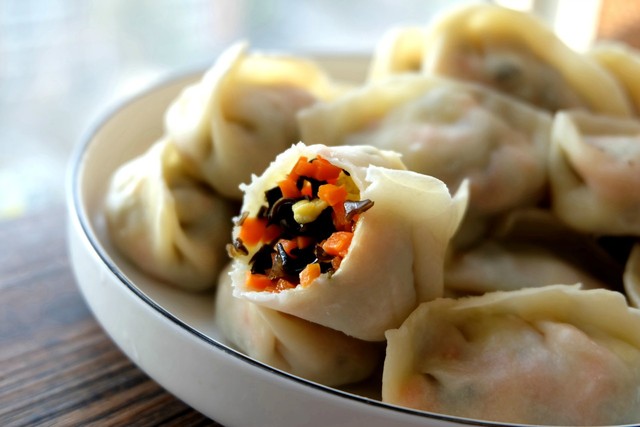 胡萝卜木耳馅饺子
