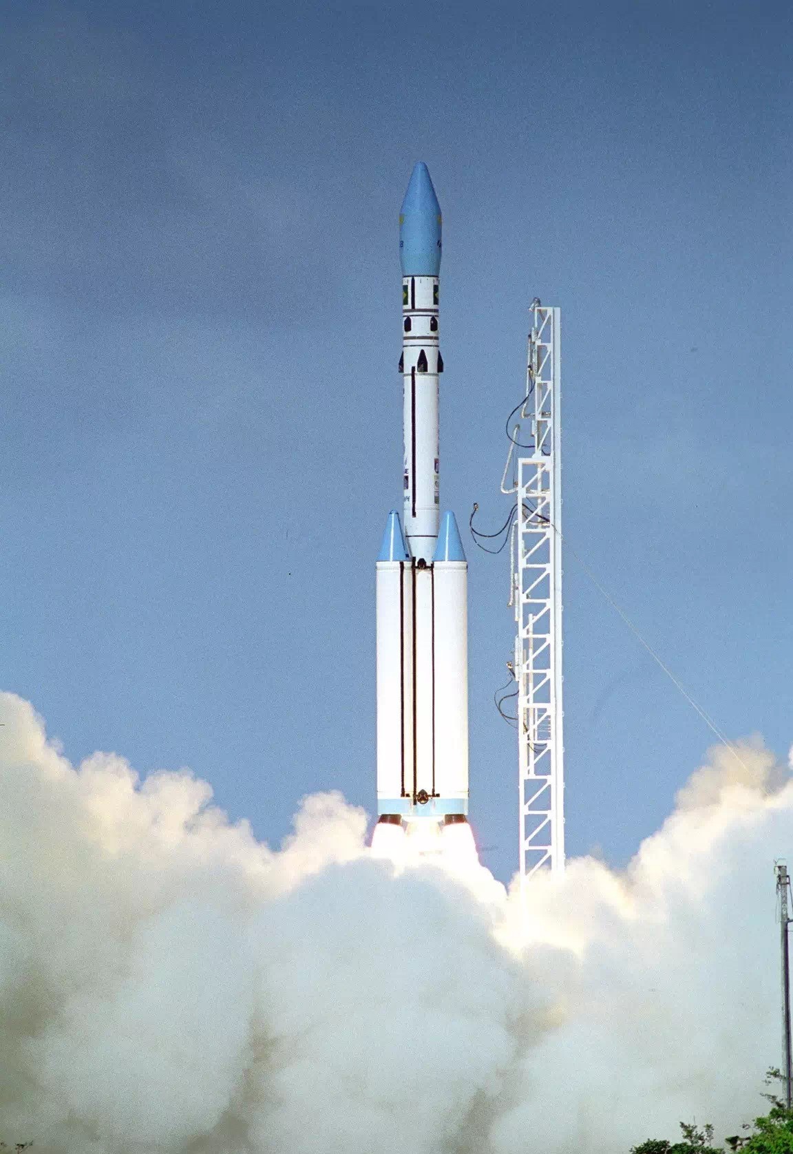  p>vls运载火箭是由巴西航空部的下属机构巴西航空航天技术中心负责