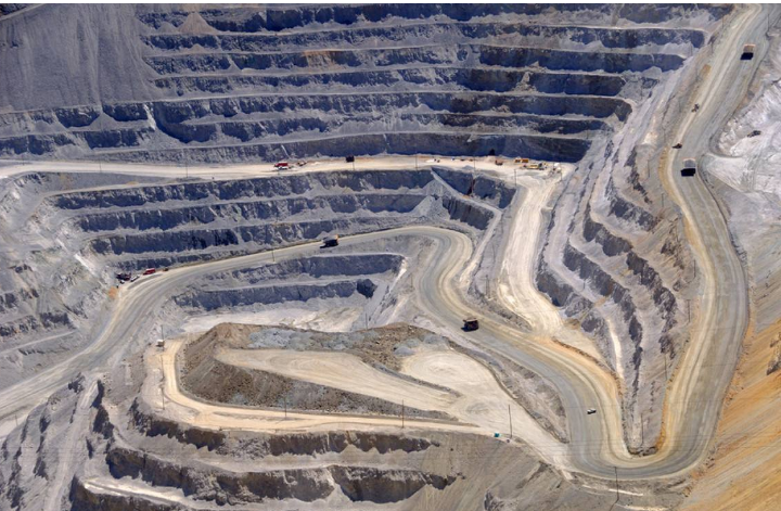  p> a target="_blank" href="/item/有色金属矿床/3611442" data