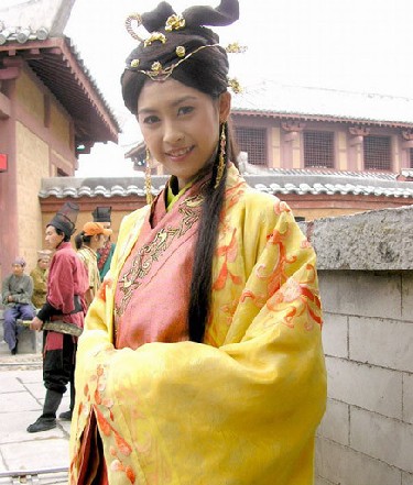  p>钩弋夫人(?-前88年),赵氏,名字不详,河间郡人.