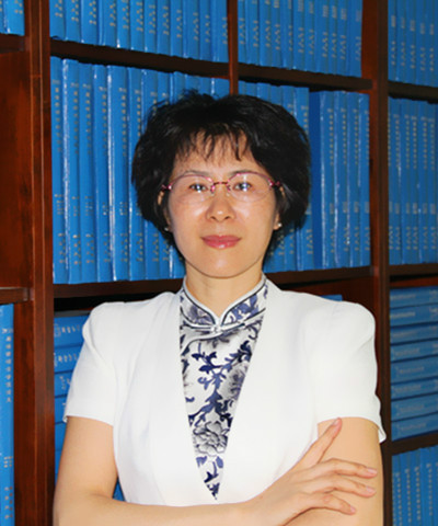 qzotpc">李霞,法学博士, a target="_blank" href="/item/教授/18291"