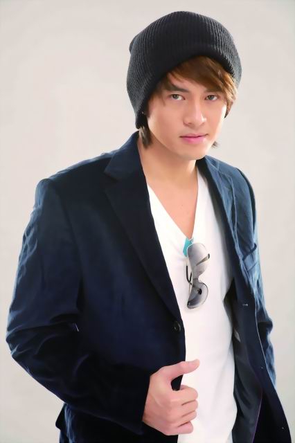 版甜蜜约定插曲,由 a href="#" data-lemmaid="84771">黄玉荣 /a>和 a