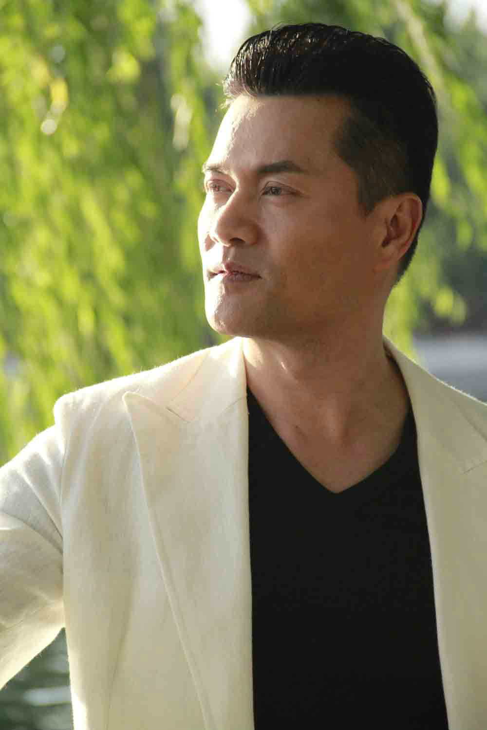 20世纪60年代从越南迁居香港,中国香港影视男演员