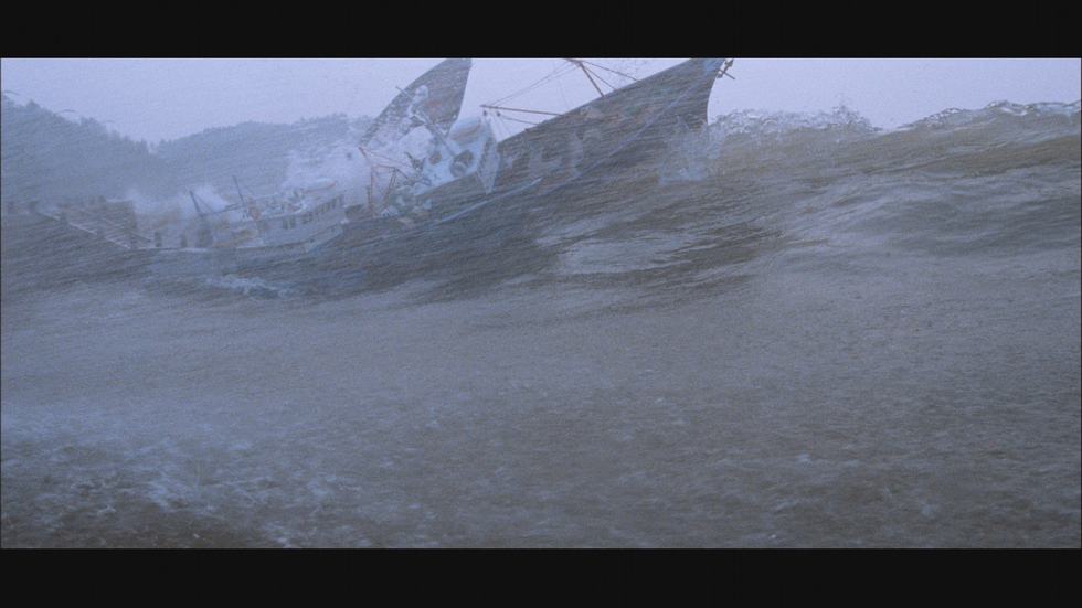  p>《超强台风》是由 a href="#" data-lemmaid="3733718">冯小宁 /a>