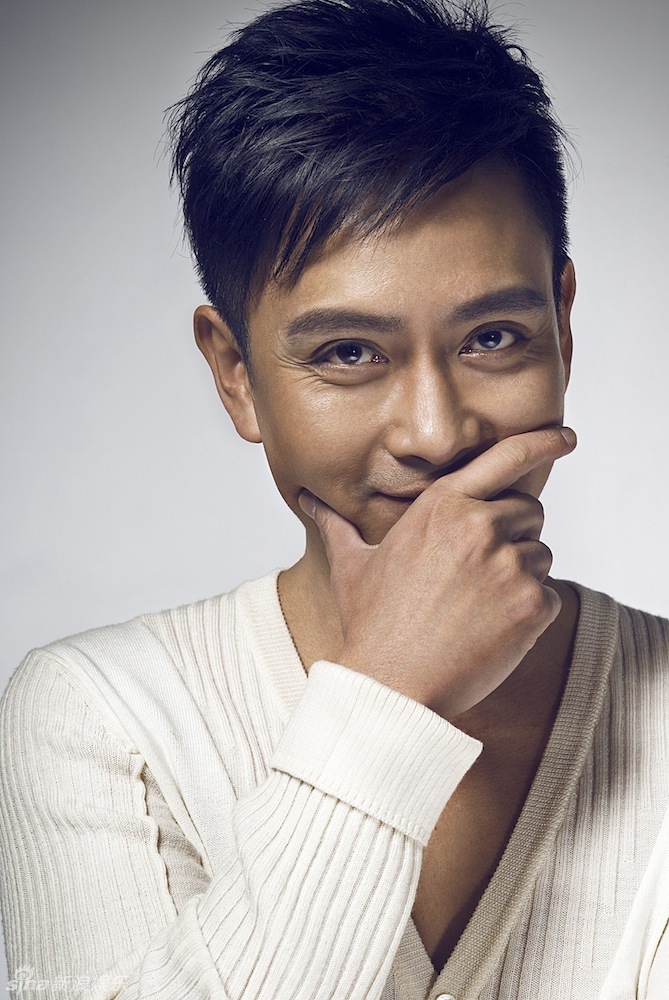  p>谢君豪,1963年3月23日生于中国香港,中国香港影视演员.