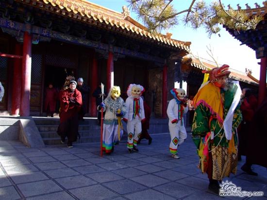 最著名的是五台山六月骡马大会,亦称六月庙会