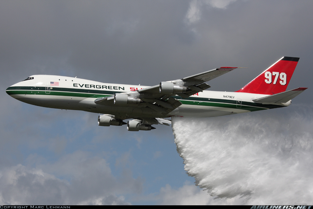 首架波音747-100型1969年2月9日首飞,同年12月获 a target="_blank"