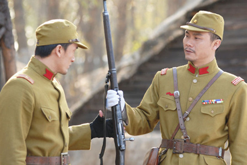  p>《枪神传奇》是"十八大"献礼电视剧,由颢然担任导演, a href="#"