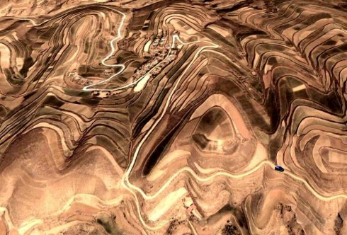  p>黄土高原(loess plateau)位于中国中部偏北部,为中国 a target="