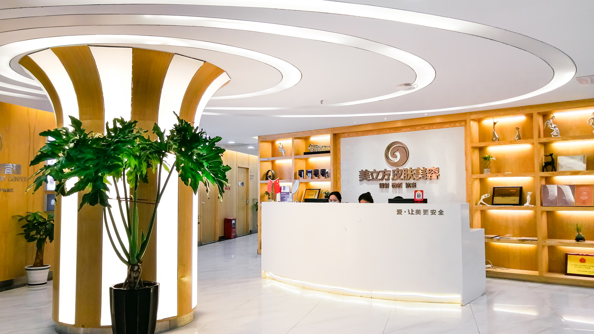东莞割双眼皮整形医院有哪些？这几家知名度高，深受喜爱~