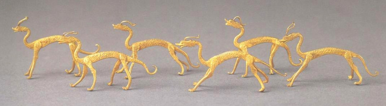 1970年西安市南郊 a target="_blank" href="/item/何家村/14821337"