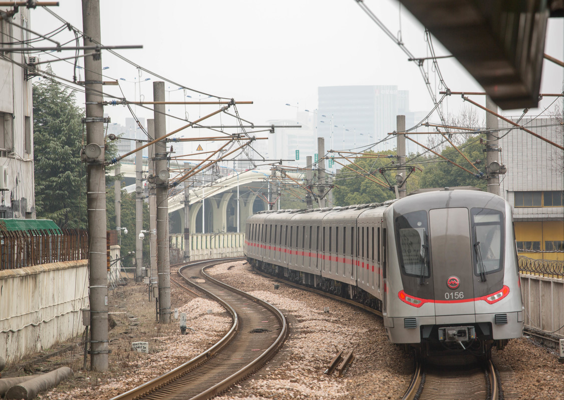 上海轨道交通01a06型电动列车
