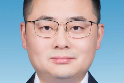 王鑫