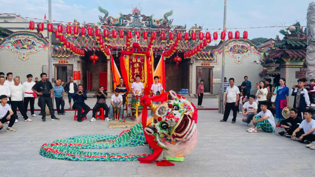 ="u0y8n3jq6vng">舞"虎狮",是汕尾市(海陆丰)民众十分喜爱的表演节目