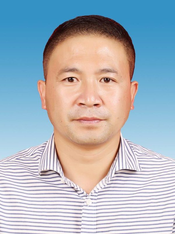  p>李辉胜,现任贵州省黔西南州贞丰县者相镇党委副书记,镇人民政府