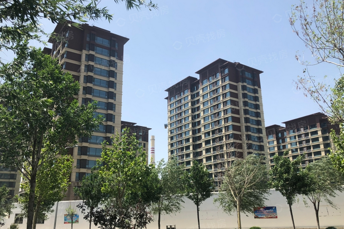  p>四建美林花园位于济南市市中阳光舜城,由济南四建集团房地产开发