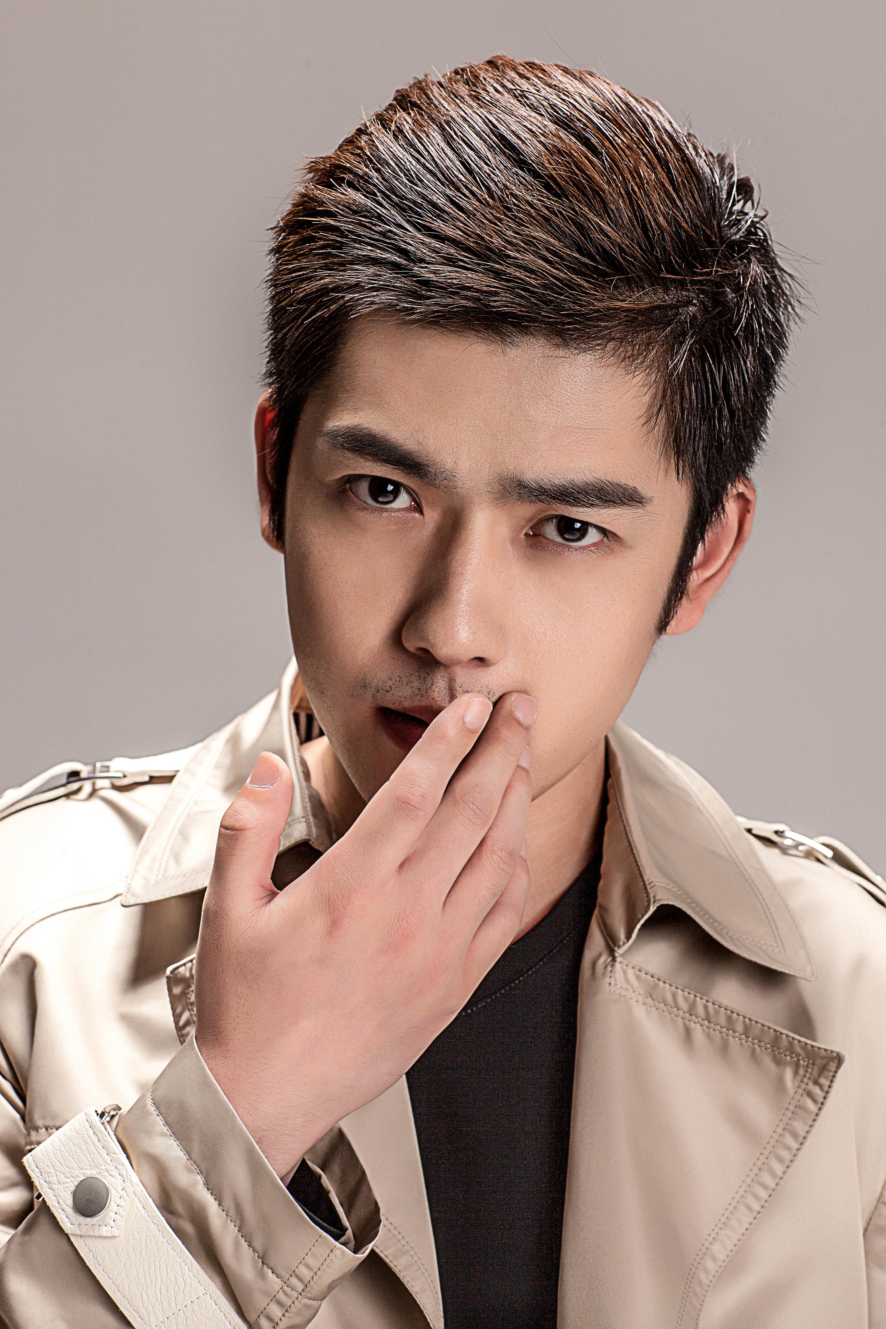 tvt">孙聪,8月8日出生于辽宁大连,毕业于北京电影学院,中国内地男演员