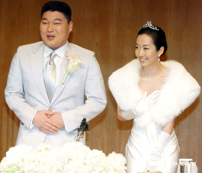  p>姜虎东 i>(         ,kang ho dong,译: /i> i> a target="_blank"