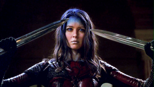  p>《夜行天使》(英语:angel,又译:暗黑天使,天使)是一部美国电视剧