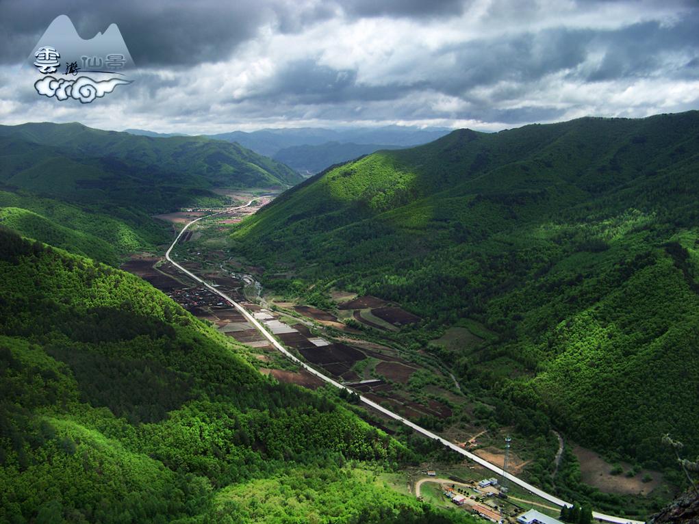  p>仙景台自然风景区位于吉林省延边州和龙市德化镇境内离和龙市城30