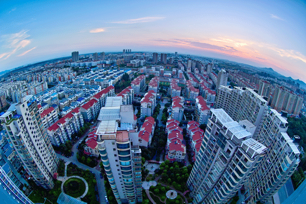  p>赣州经济技术开发区简称"赣州经开区",位于赣州市中心城区西城区