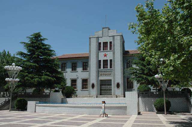 蒲城县尧山中学