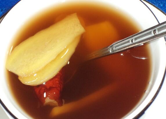 红枣姜丝茶
