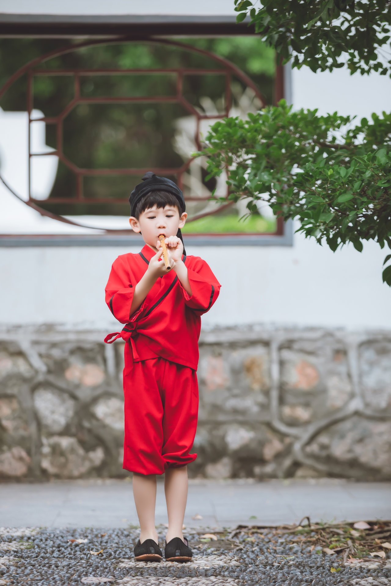  p>邓力玮,小名四爷,2012年5月6日出生于香港,中国内地童星.