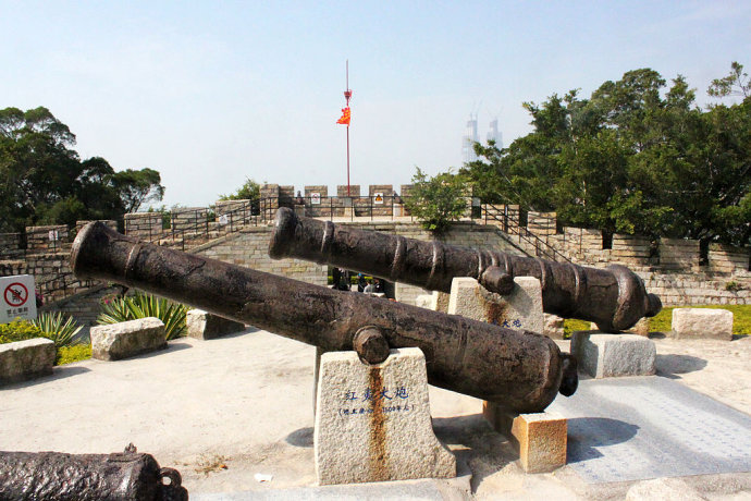 炮台山站