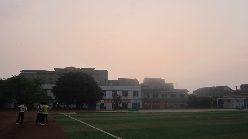忠县石宝中学校