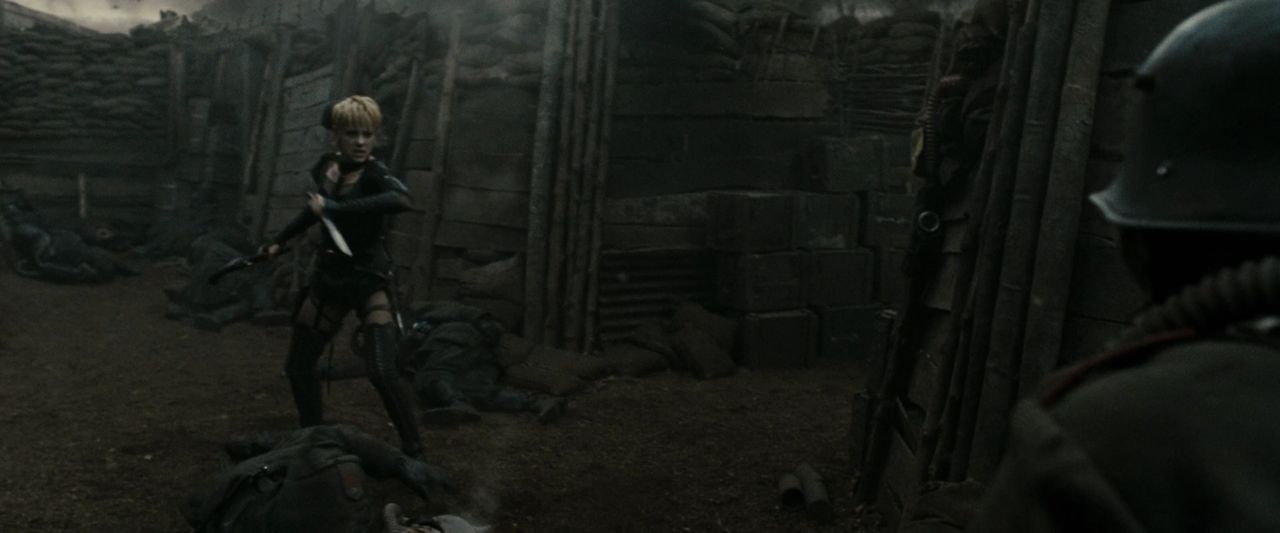  p>吉娜·马隆 i>(jena malone) /i>,1984年11月21日在美国内华达州