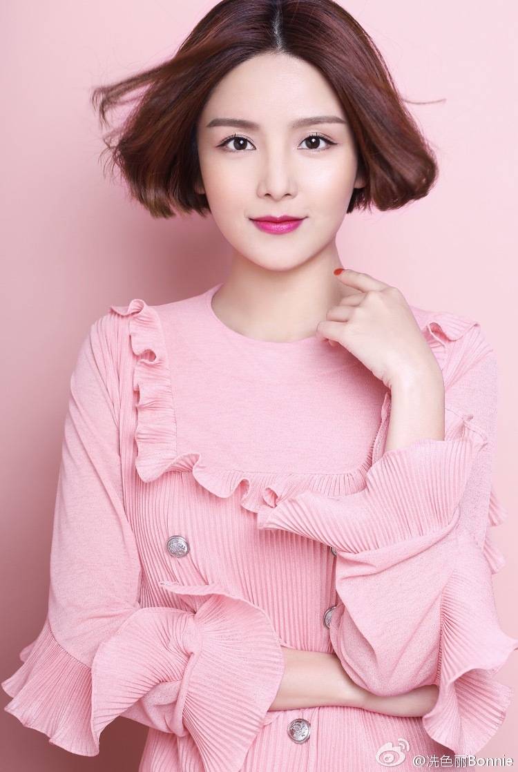  p data-id="gntjzb4wc9">冼色丽,10月1日出生于广东 a target="