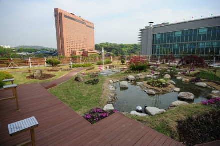 东国大学_百度百科