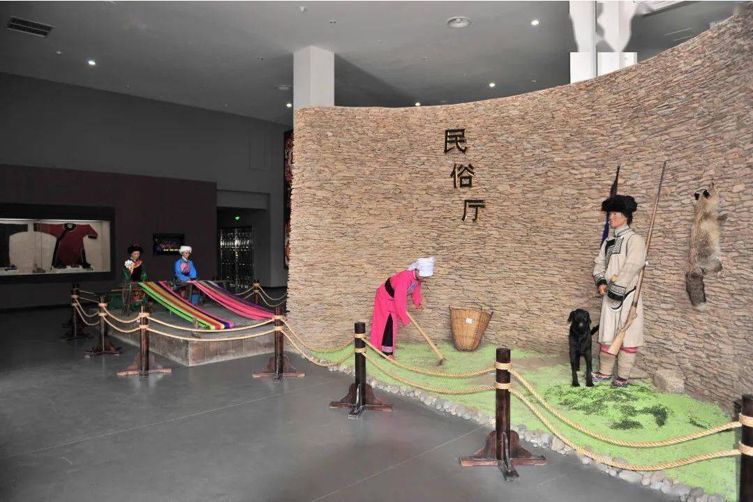 阿坝羌族藏族自治州博物馆