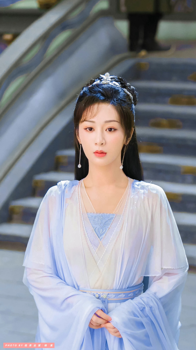 古装仙侠剧《 a target="_blank" href="/item/沉香如屑/19835449"