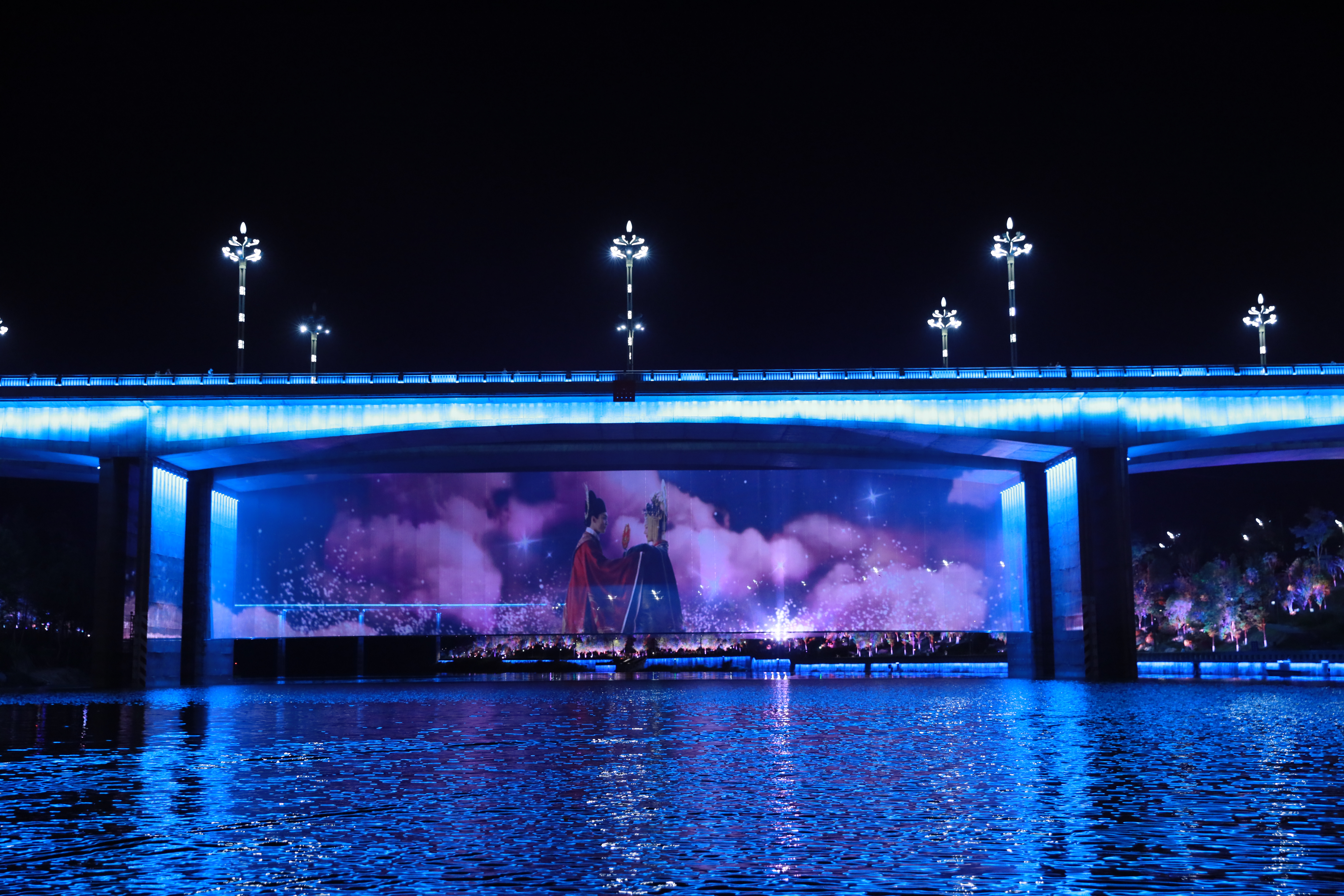 class="ref" data-ctrid="salzjqggjalt">《恩阳船说》大型情境式夜游